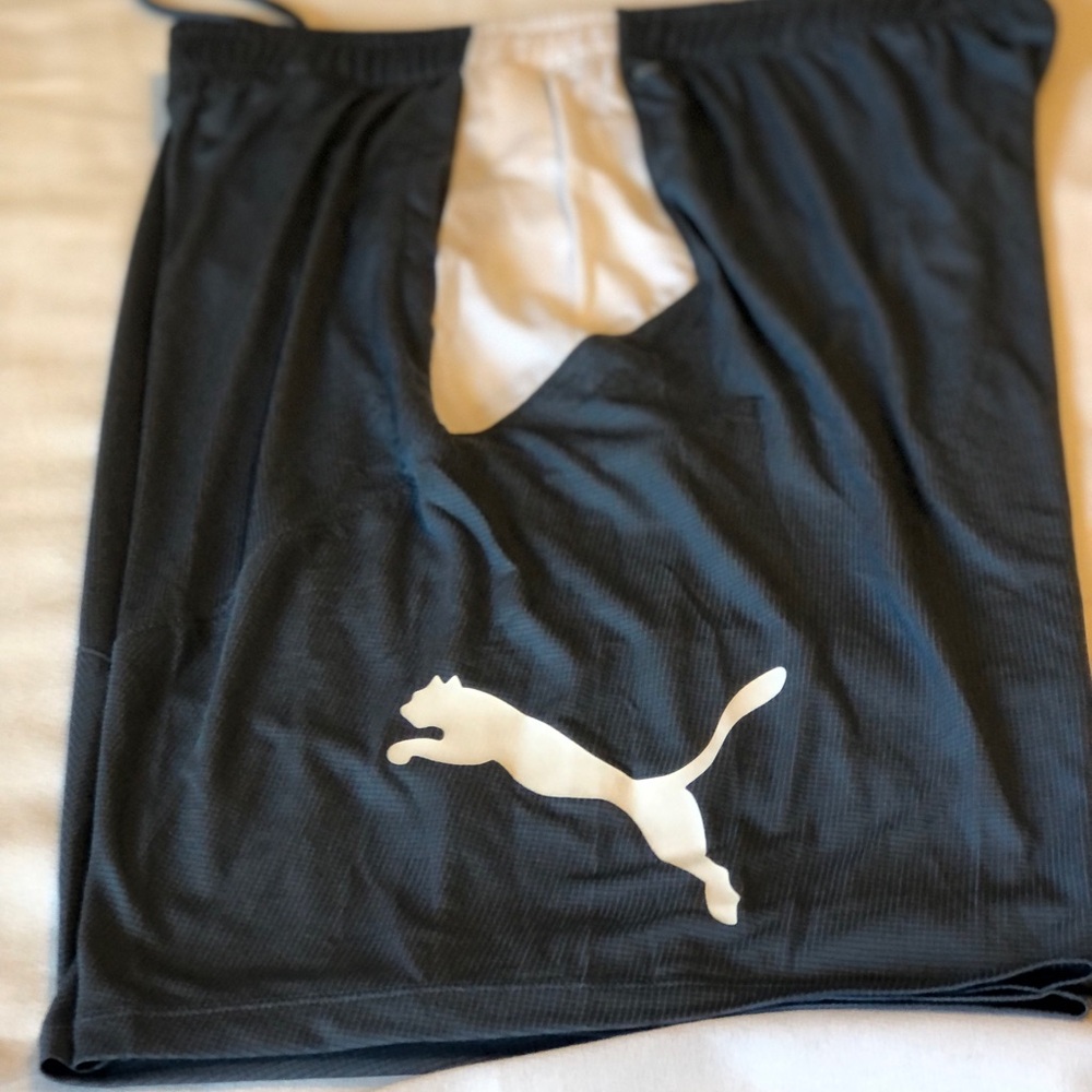 PUMA BASKETBALL TRUNKS - Picture 8 of 9